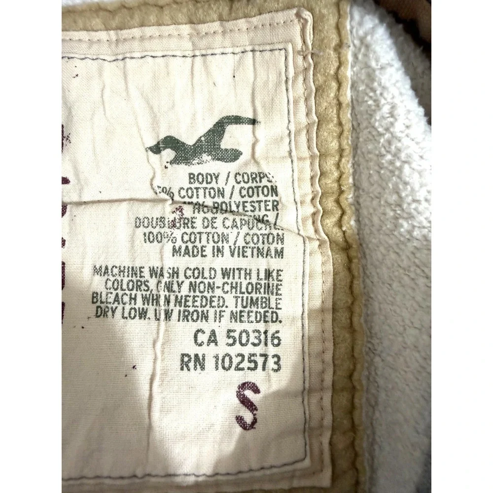 Y2K Hollister Men's Small Vintage Distressed Off White Heavy Weight Logo Hoodie